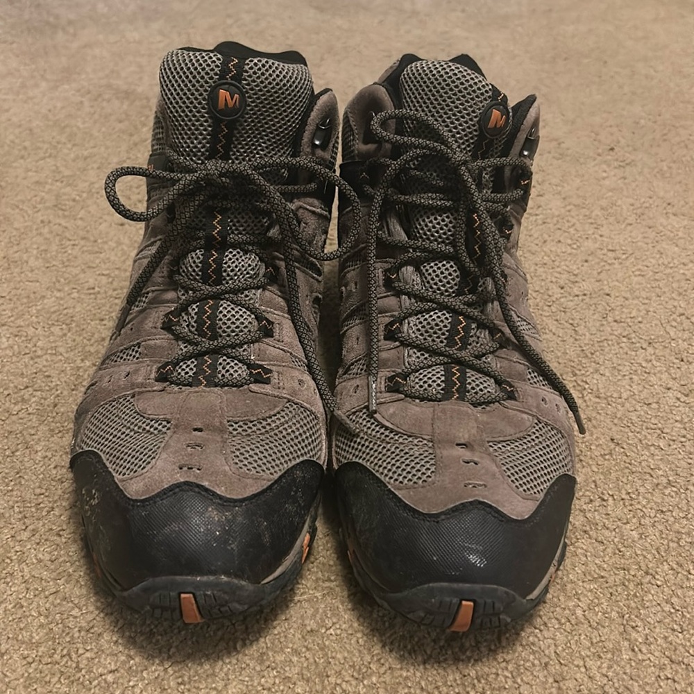 MERRELL Footwear